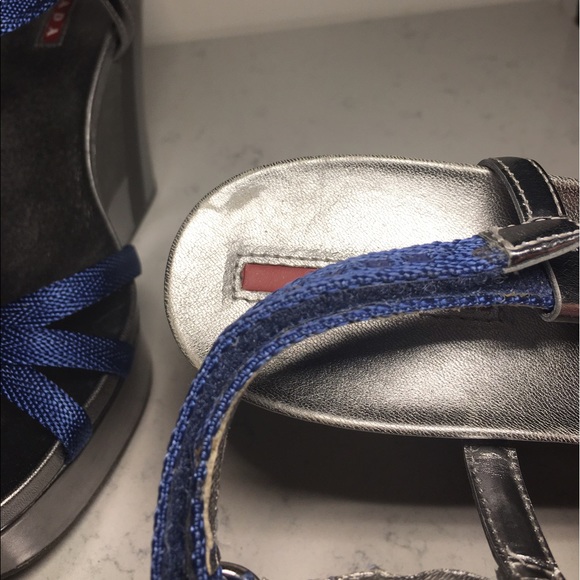 🎀AUTHENTIC PRADA Silver and blue Platform🎀 - Picture 7 of 8